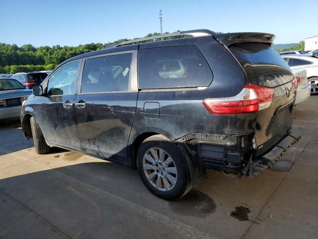 2015 Toyota Sienna XLE