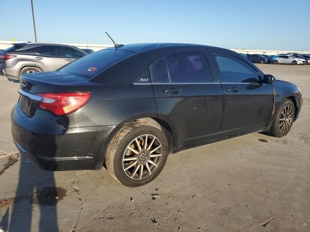 2012 Chrysler 200 Touring