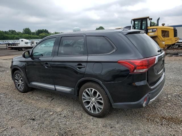 2017 Mitsubishi Outlander ES