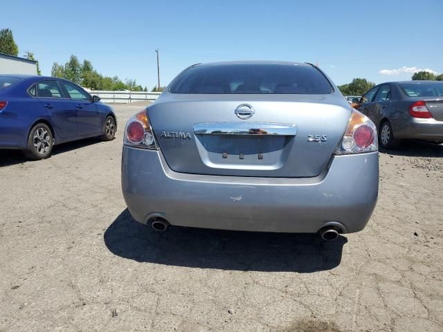 2010 Nissan Altima Base