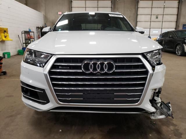 2019 Audi Q7 Premium Plus