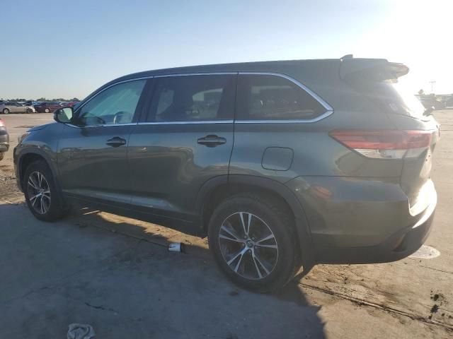 2018 Toyota Highlander LE