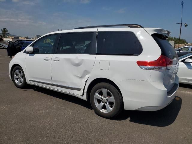 2012 Toyota Sienna LE