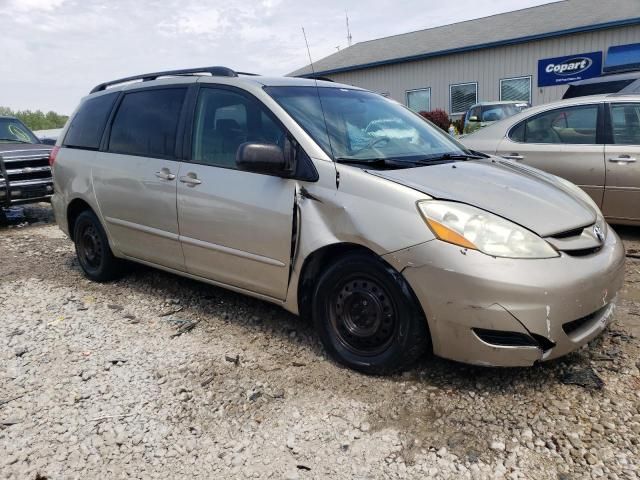 2006 Toyota Sienna CE