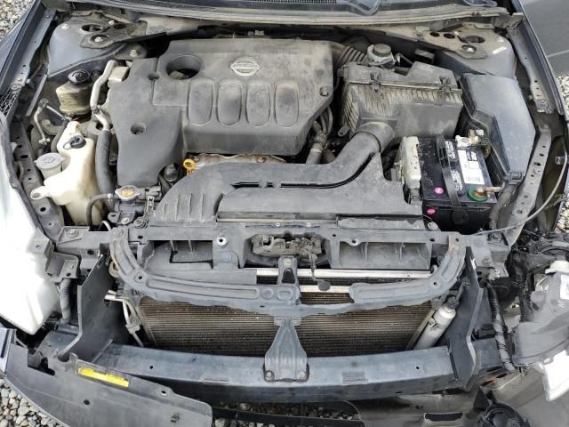 2010 Nissan Altima Base