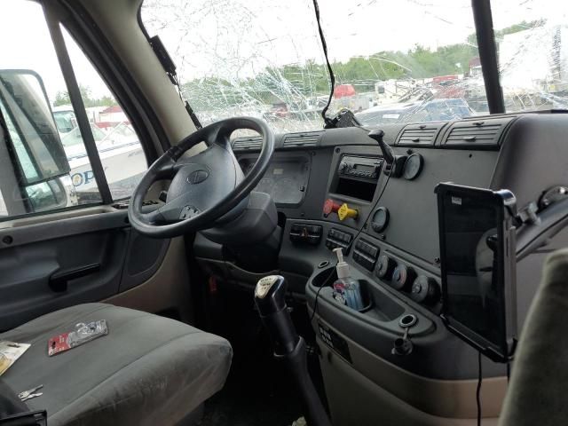 2016 Freightliner Cascadia 125