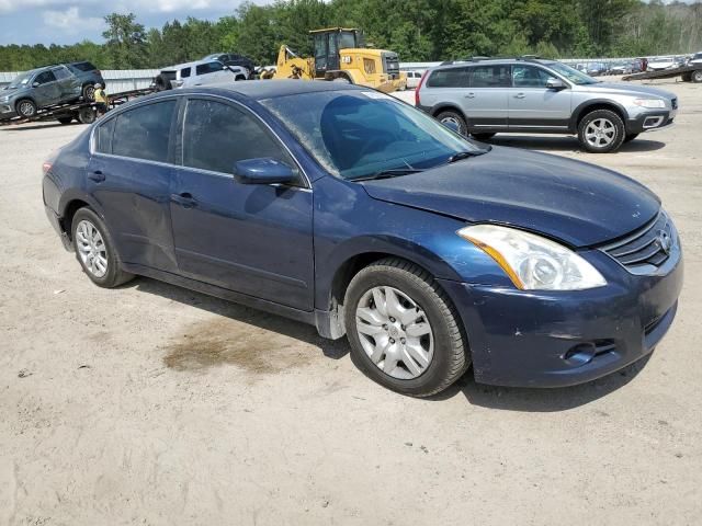 2010 Nissan Altima Base