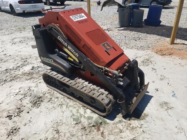 2011 Ditch Witch Skid Steer