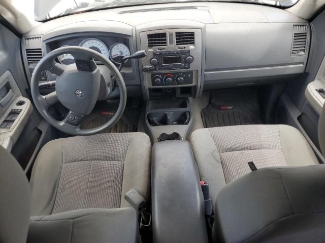 2007 Dodge Dakota Quad SLT