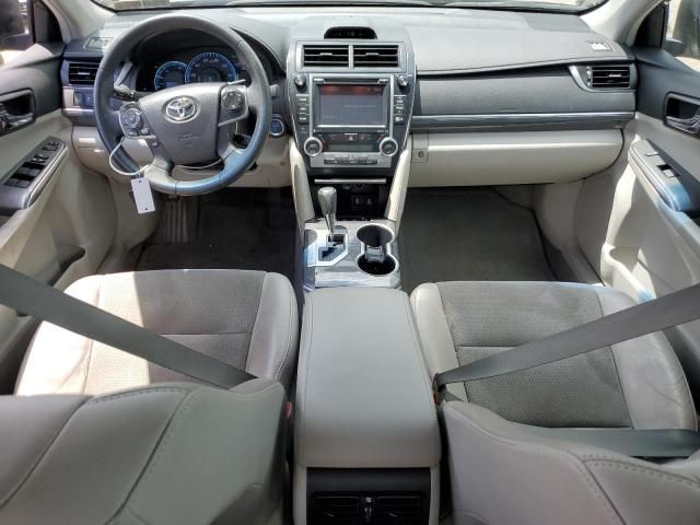 2014 Toyota Camry Hybrid