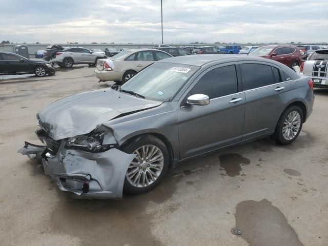 2013 Chrysler 200 Limited