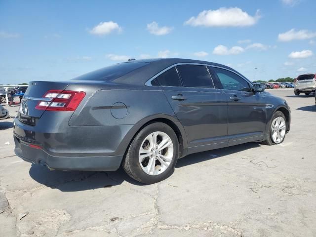 2016 Ford Taurus SE