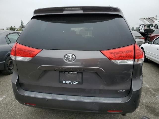 2011 Toyota Sienna XLE