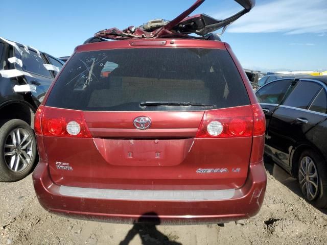 2006 Toyota Sienna CE