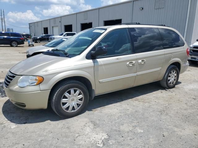 2006 Chrysler Town & Country Touring