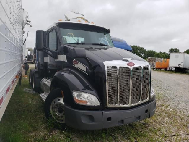 2018 Peterbilt 579