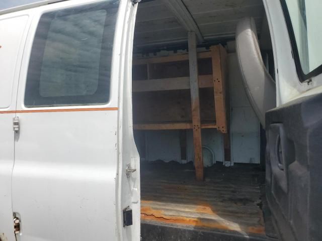 2011 Chevrolet Express G2500