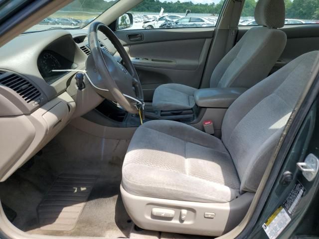 2004 Toyota Camry LE