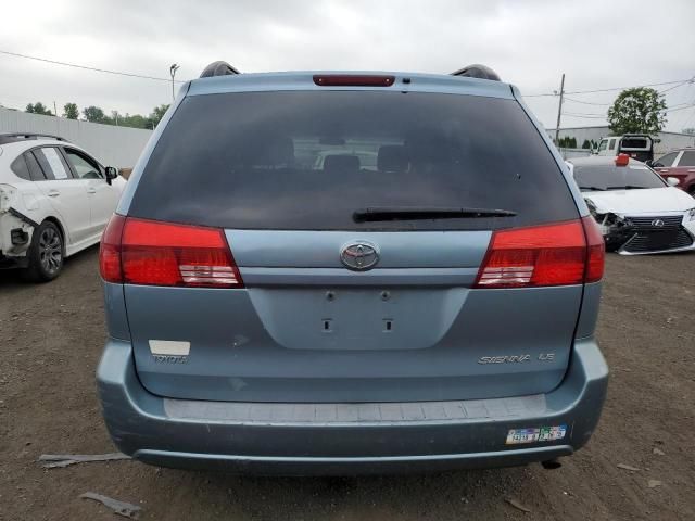 2005 Toyota Sienna CE