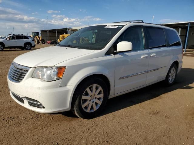 2013 Chrysler Town & Country Touring