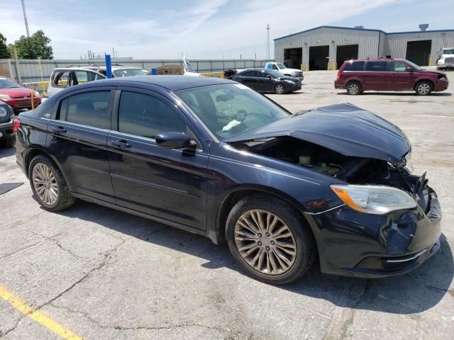 2011 Chrysler 200 Touring