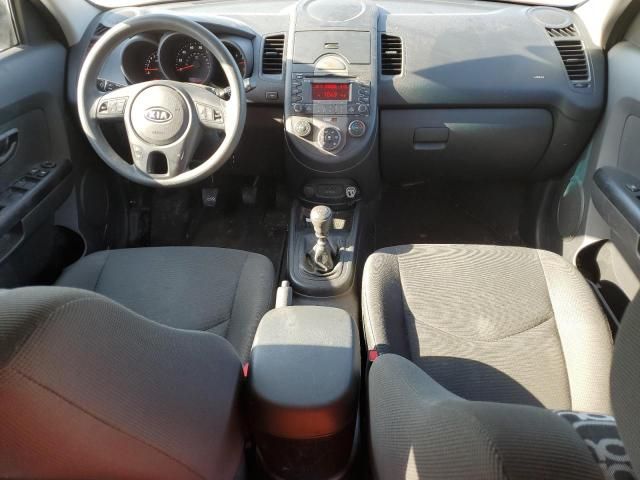 2010 KIA Soul +