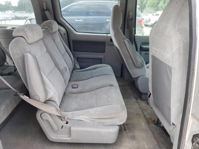 2005 Ford Freestar S