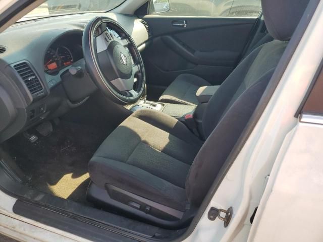 2010 Nissan Altima Base