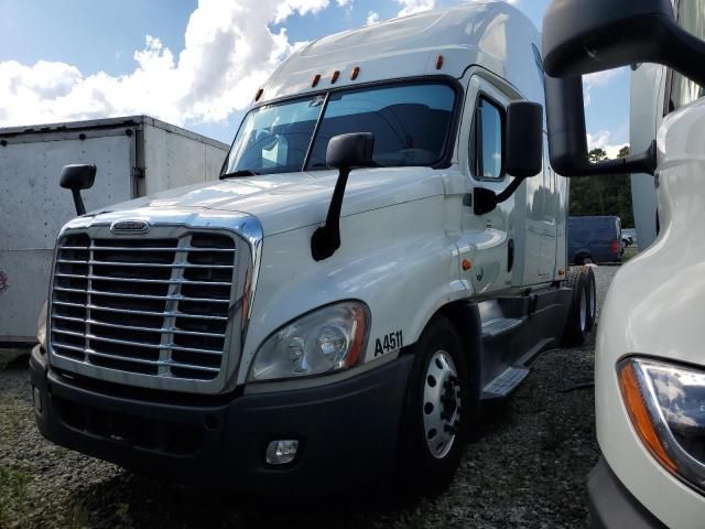 2017 Freightliner Cascadia 125