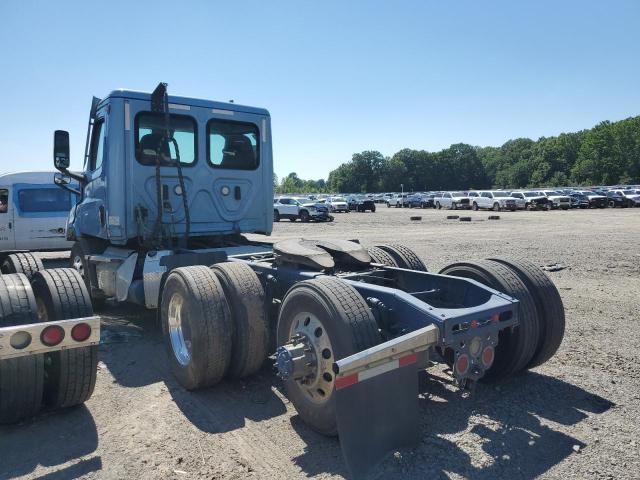 2021 Freightliner Cascadia 116