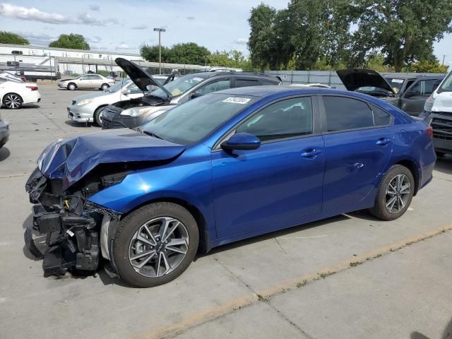 2023 KIA Forte LX