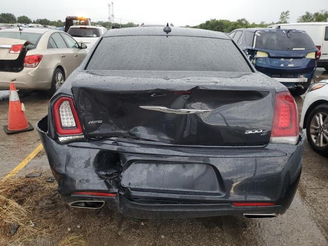 2018 Chrysler 300 S