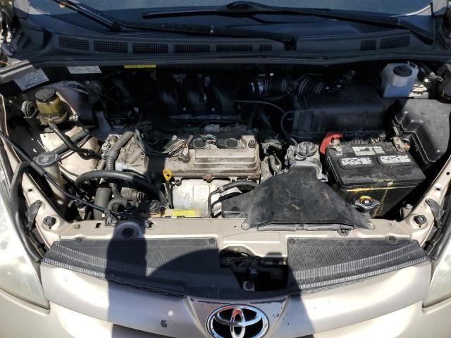 2009 Toyota Sienna XLE