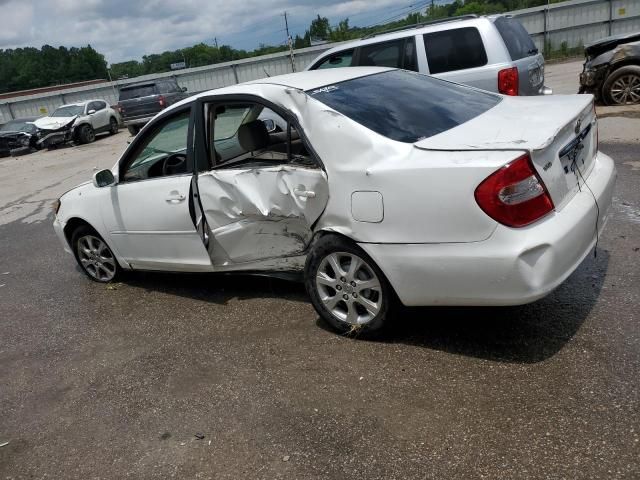 2004 Toyota Camry LE