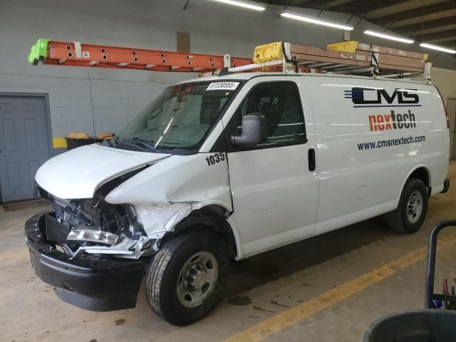 2020 Chevrolet Express G2500