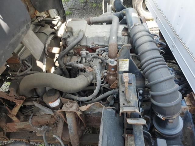 2007 Nissan Diesel UD1200