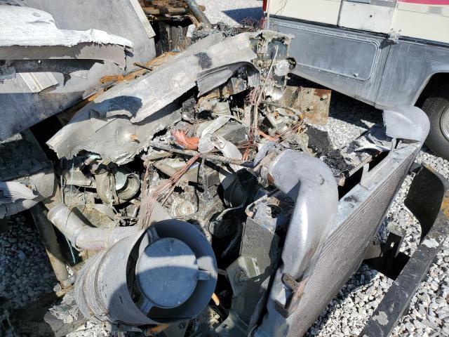 1999 Freightliner Chassis M Line WALK-IN Van