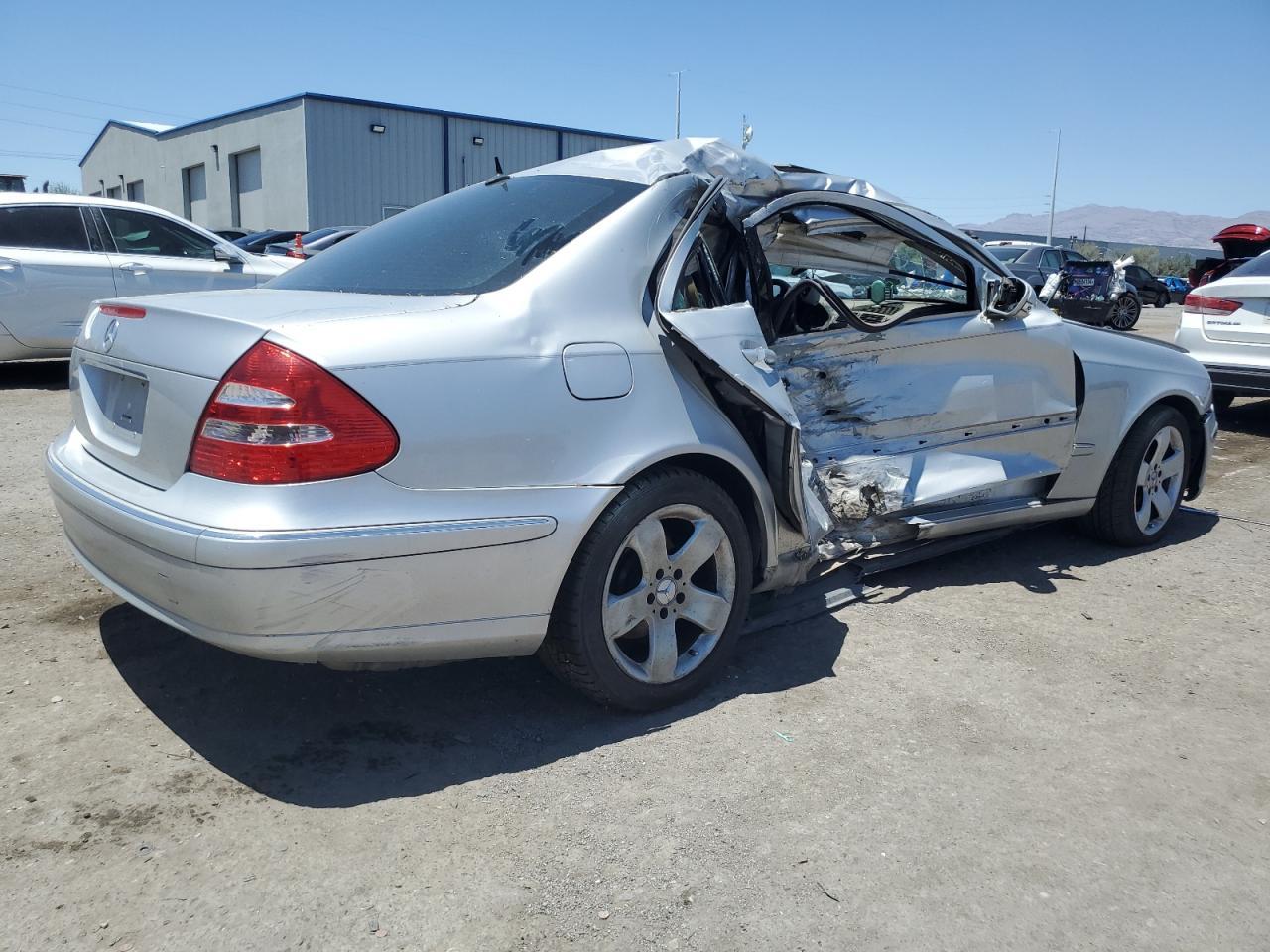 2003 Mercedes-Benz E 320