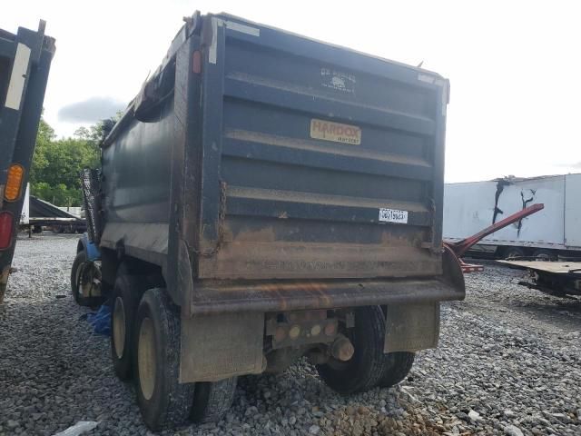 2007 Kenworth Construction T800