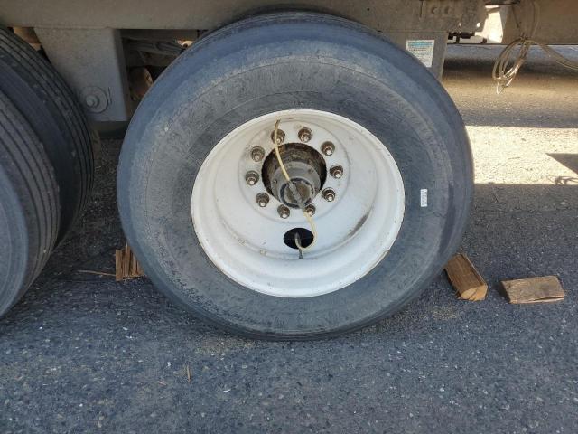 2011 Utility Semi Trailer