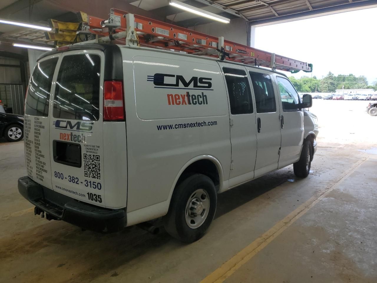 2020 Chevrolet Express G2500