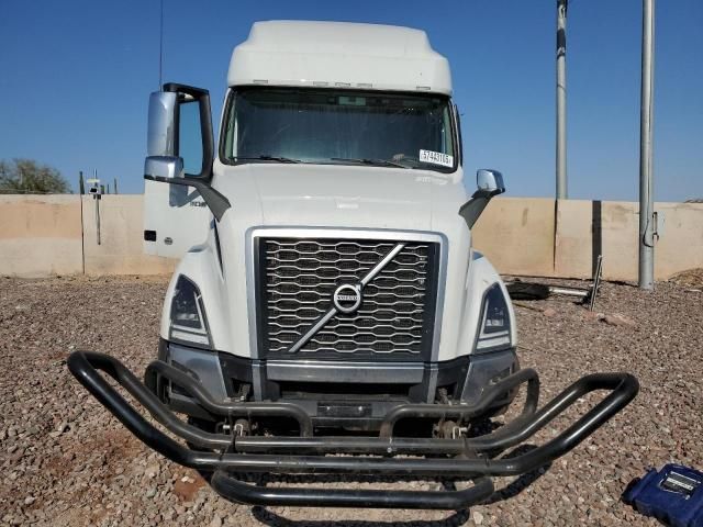 2023 Volvo VNL Semi Truck
