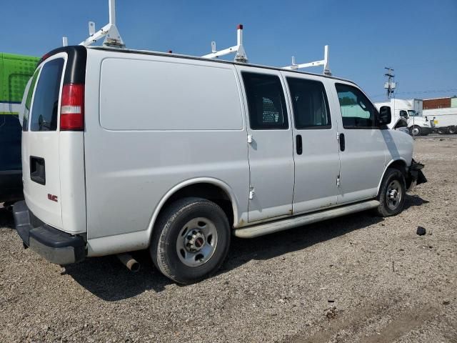 2016 GMC Savana G2500