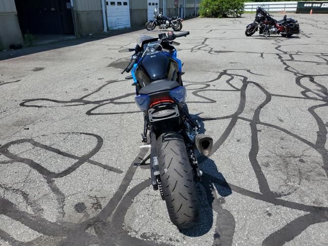 2024 Suzuki GSX800 F