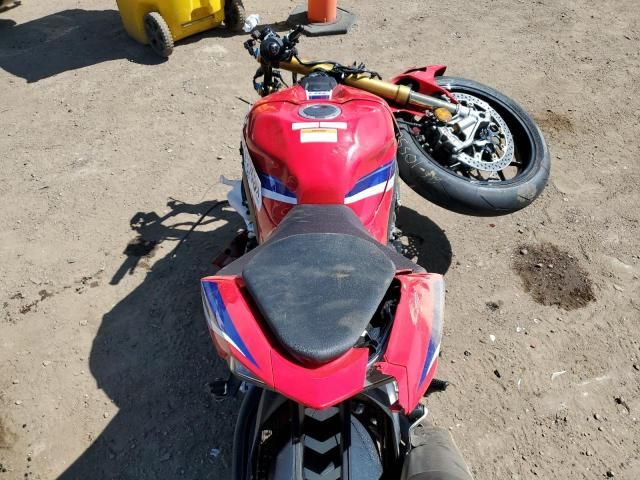 2025 Honda CBR1000 SP