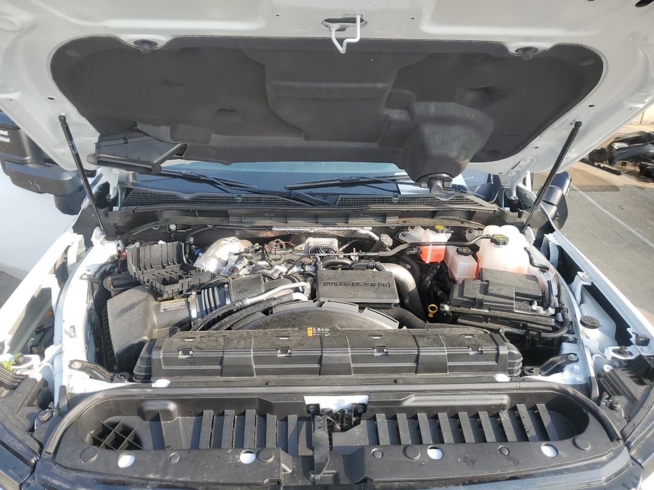 2025 GMC Sierra K2500 AT4