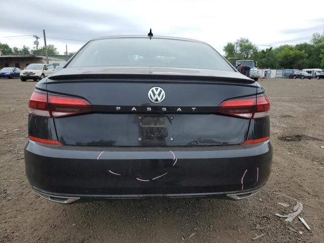 2020 Volkswagen Passat R-Line