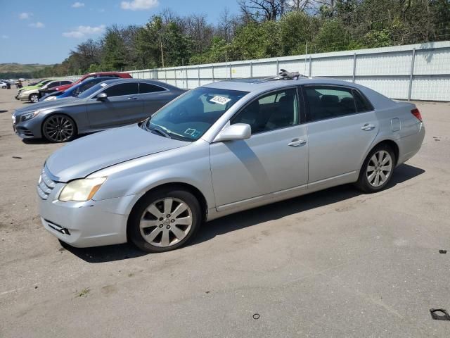 2005 Toyota Avalon xl