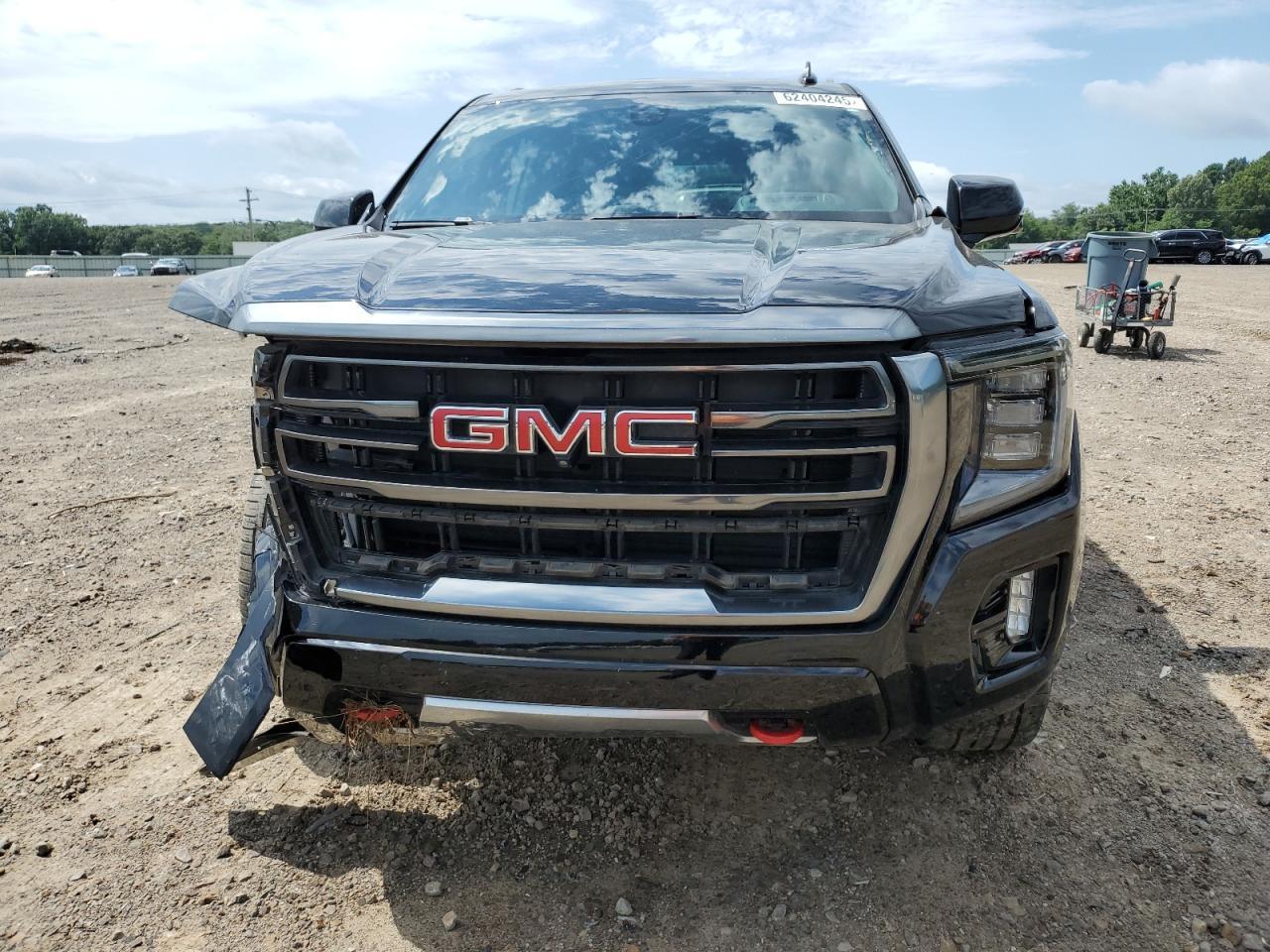 2021 GMC Yukon AT4