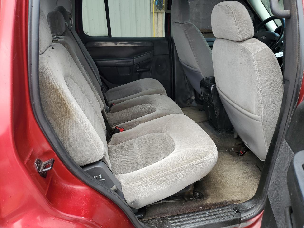 2004 Ford Explorer xlt